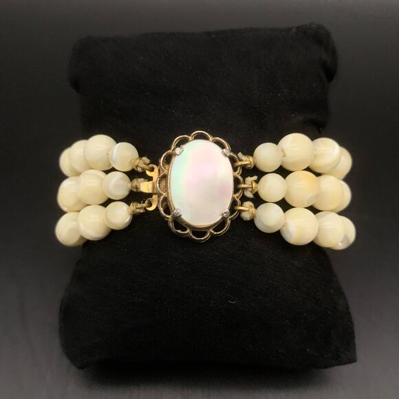 Antique Jewelry - Antique Mother Of Pearl Beads Bracelet Double Knotted Triple Strand
